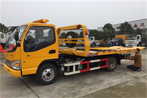 临高哪里有拖车服务