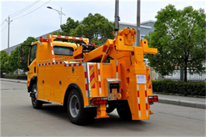 临高高速路拖车费